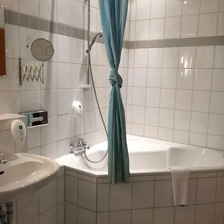 Tryp By Wyndham Centre 3*